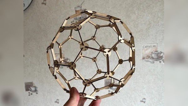 当前预览图 1