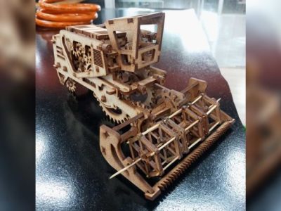 图纸封面-收割机 3D 拼图