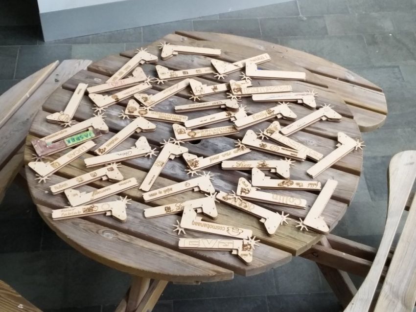 当前预览图 1